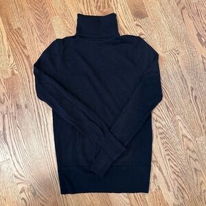 Black JCREW Factory turtle neck. Like new!